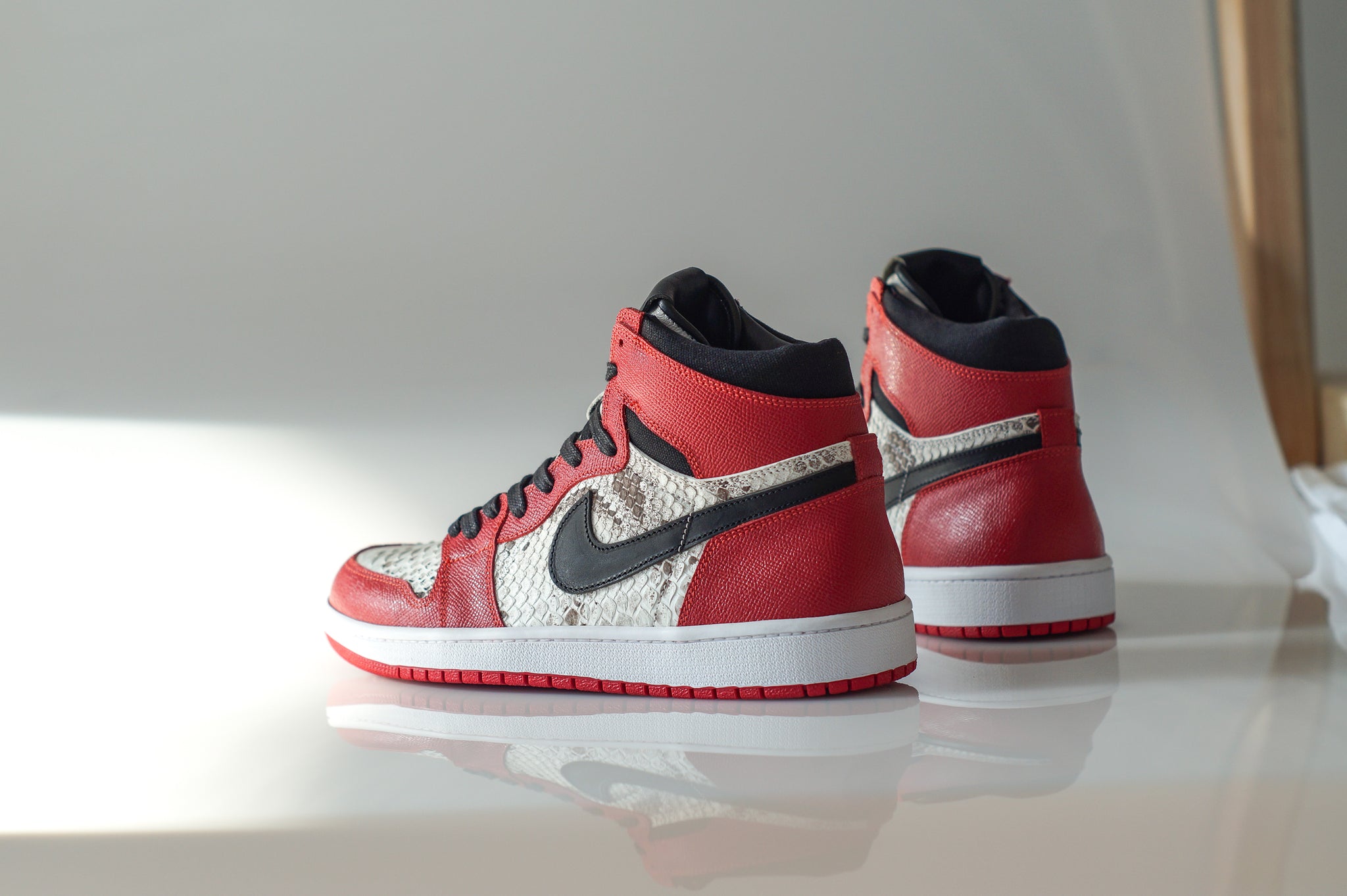 Aj 1 custom hotsell