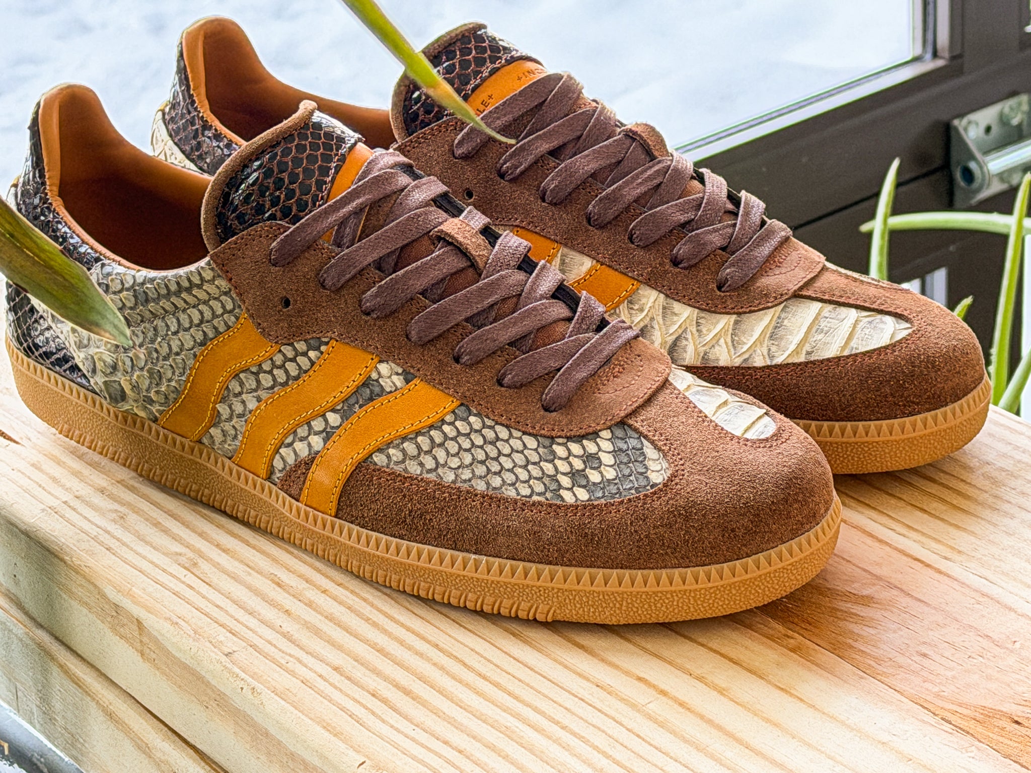 Custom Samba "Twist" Custom Samba "Twist"
