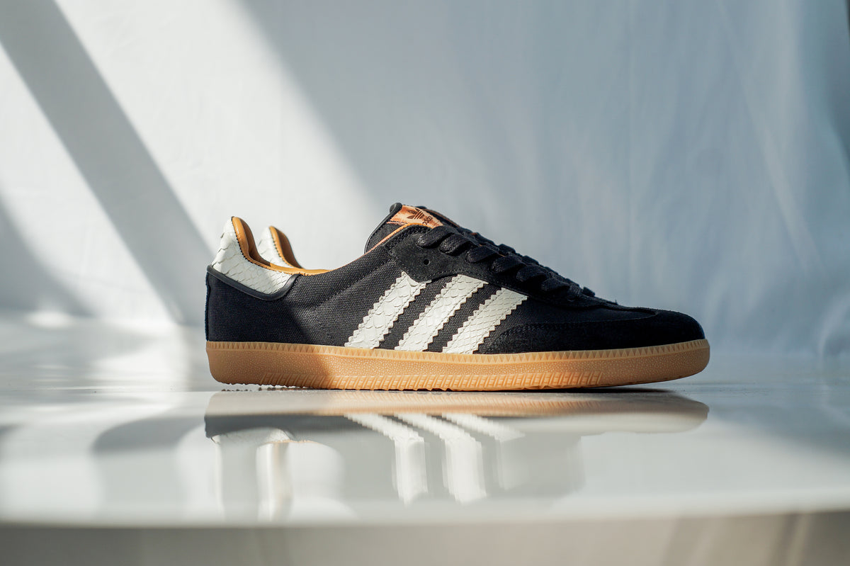 Samba Python Custom Adidas Samba in Waxed Canvas, Genuine Python & Suede - JBFcustoms