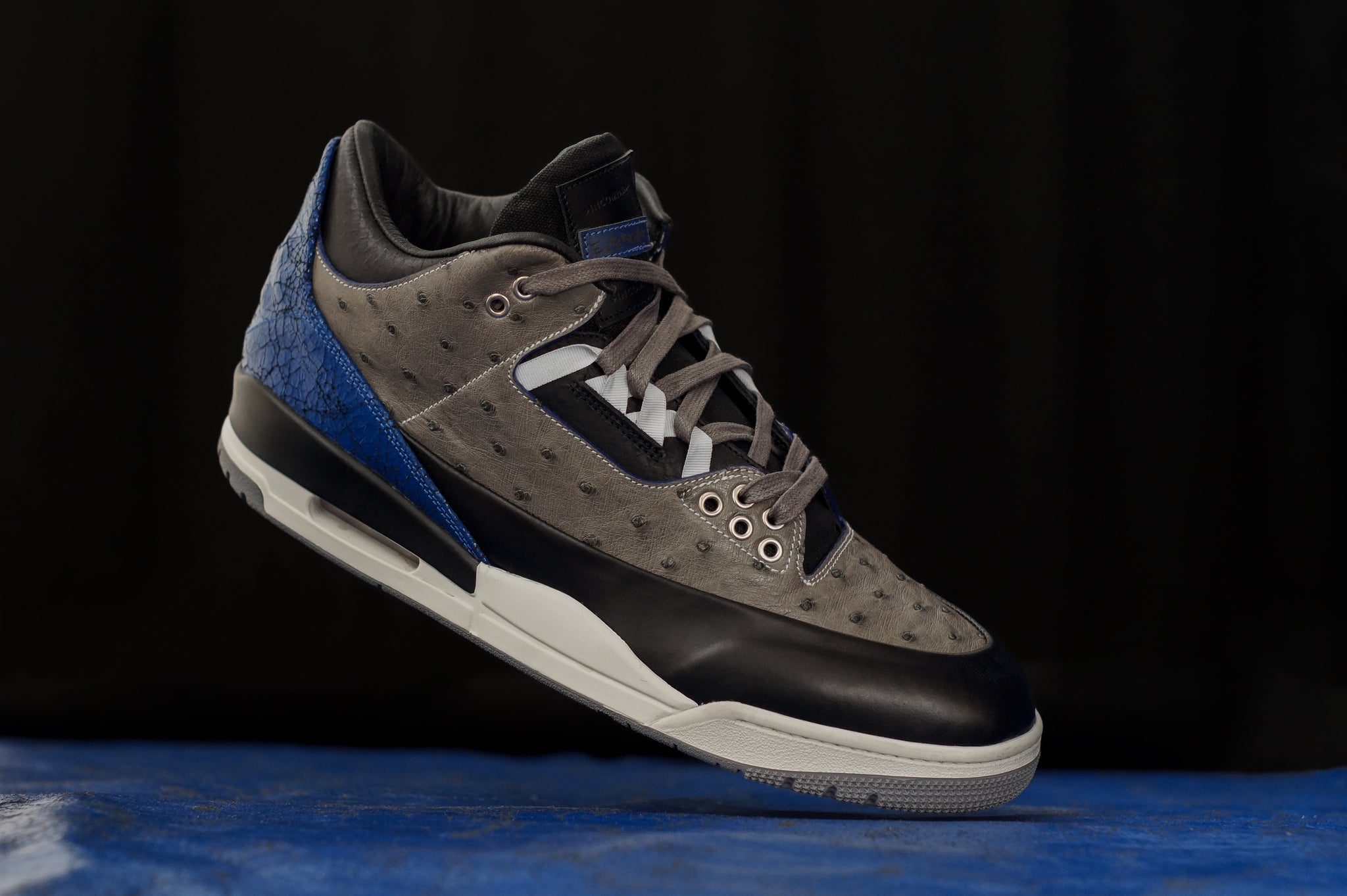 Custom Jordan 3: Experiment